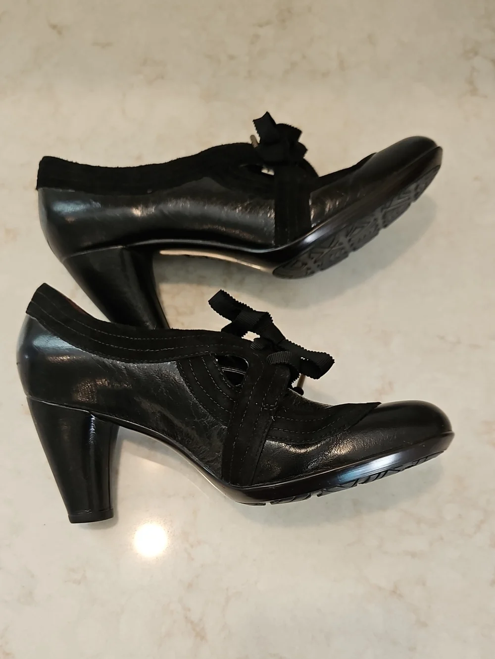 Indigo by Clarks Black 